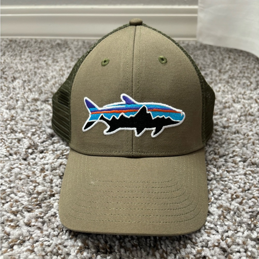 Army green Patagonia hat